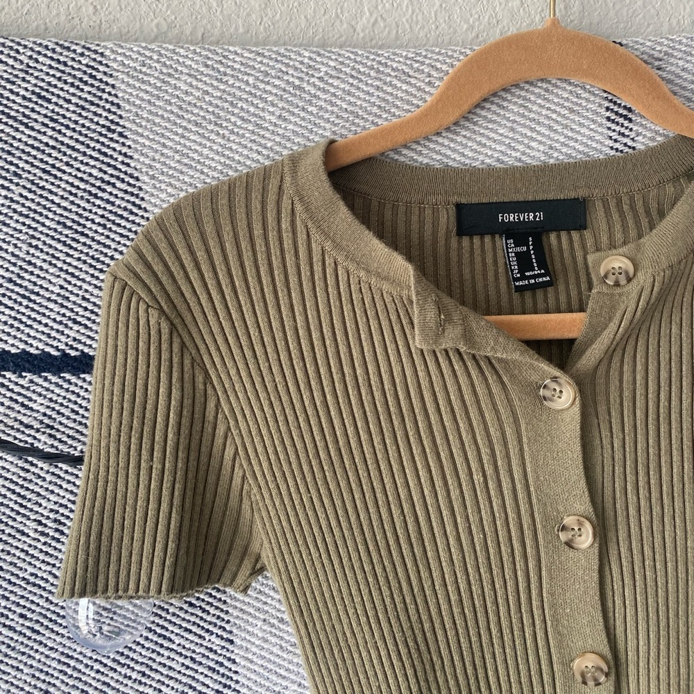 Forever 21 top